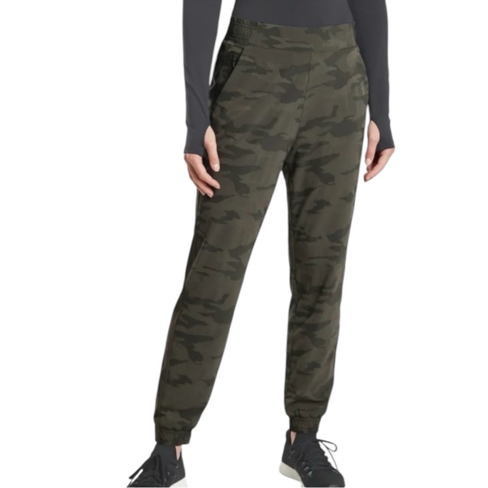 Athleta‎ Brooklyn textured lined joggers size 4 Pants
